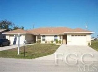 1714 SW Santa Barbara Pl, Cape Coral, FL 33991