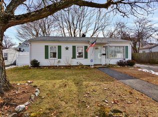 68 Amherst St, Lawrence, MA 01843