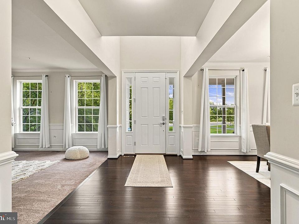 14426 Shadow Ridge Ct, Hughesville, MD 20637 | MLS #MDCH2059390