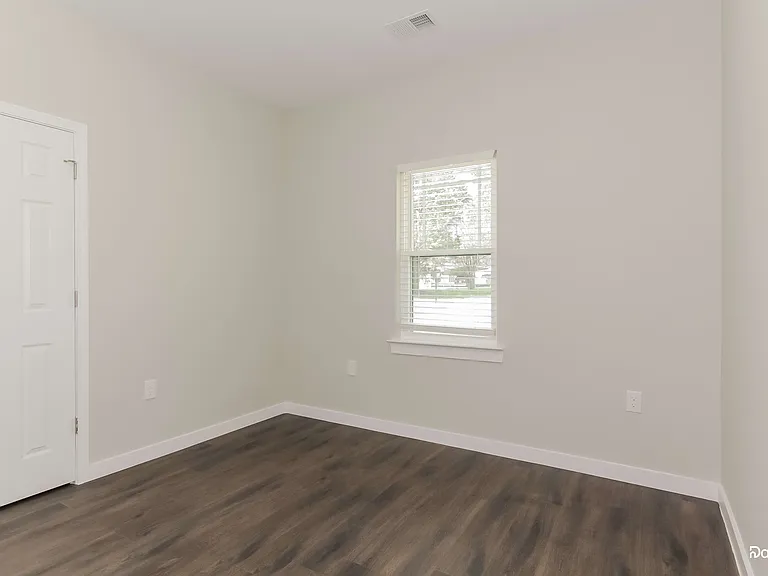 5417 Skycrest Dr — Photo 12
