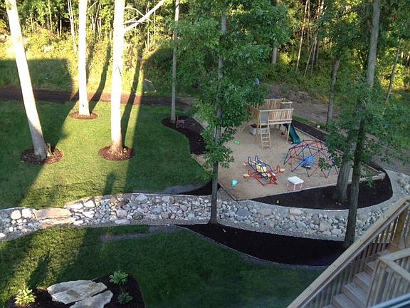 2nd image of 1644 Hamlet Dr SE
