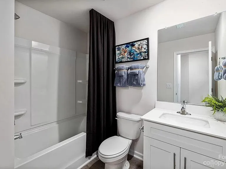 5637 Carrington Ct — Photo 14