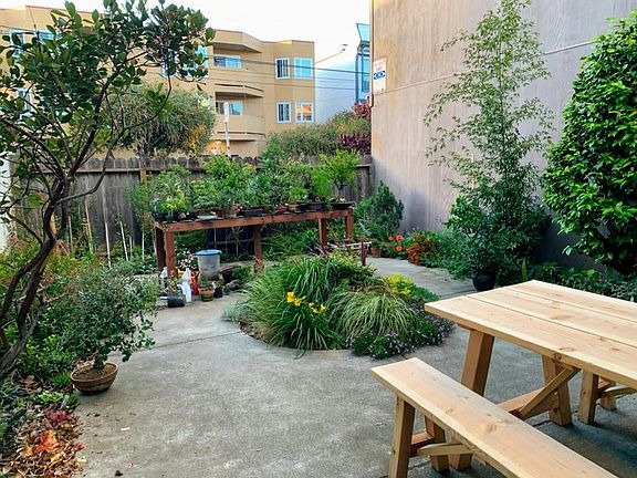 2nd image of 3283 25th St APT 1