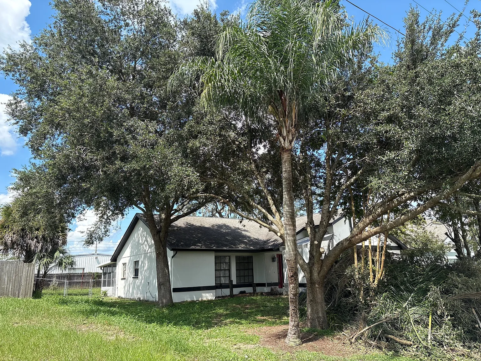 2277 Pomeroy Rd — Photo 2
