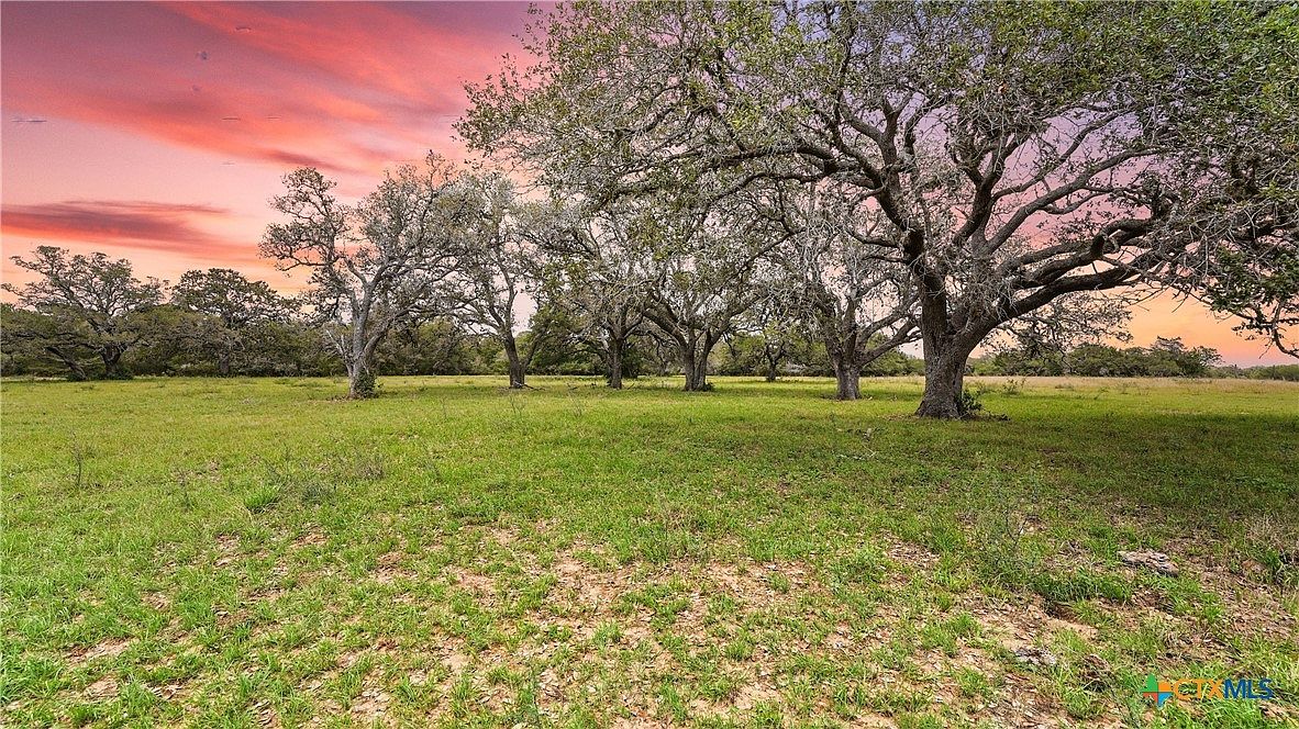 Ii Us Hwy E #90A, Hallettsville, TX 77964 | MLS #583043 | Zillow