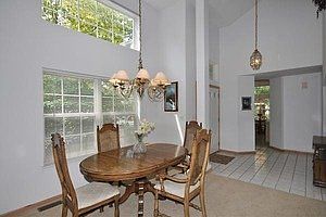 3rd image of 637 Mulberry Dr