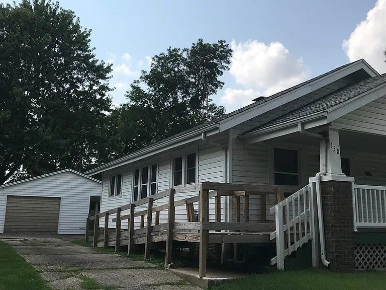 130 S Crawford St — Photo 1