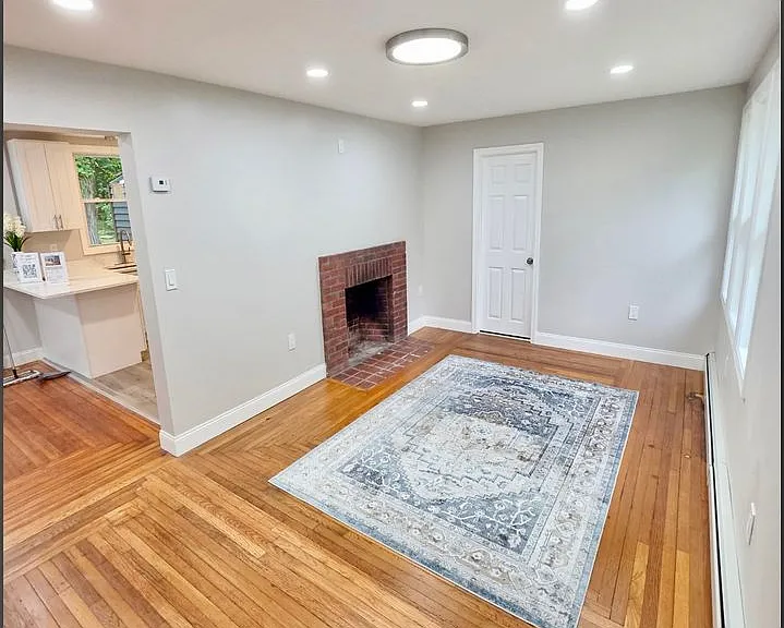 1869 Old Louisquisset Pike — Photo 11