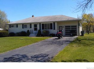 6875 Walmore Rd, Niagara Falls, NY 14304