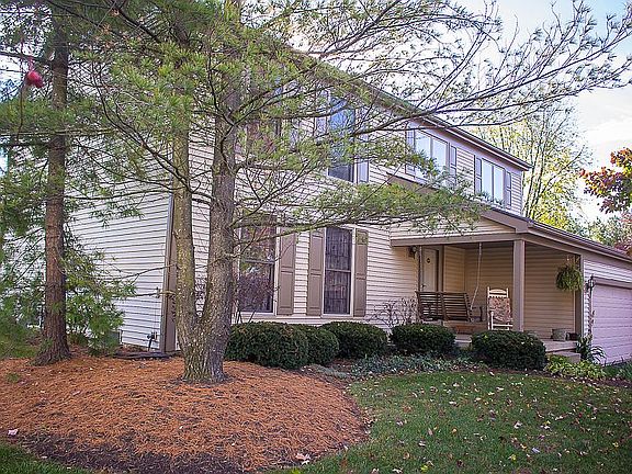 5th image of 1056 Walsingham Ct