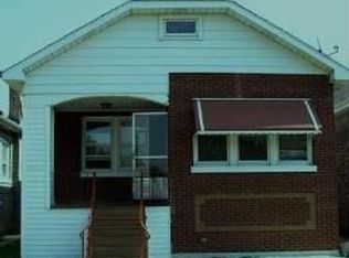 5653 S Whipple St, Chicago, IL 60629