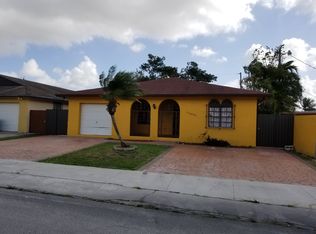 11890 SW 2nd St, Miami, FL 33184