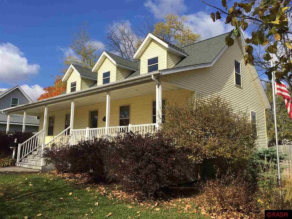 1st image of 423 College Ave