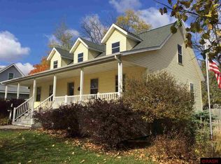 423 College Ave, Saint Peter, MN 56082