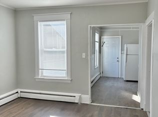 14 College St #3, Lewiston, ME 04240