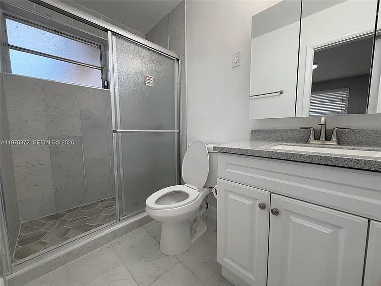 508 E 23rd St #508 — Photo 14