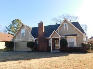 4800 Barkshire Dr, Memphis, TN 38141