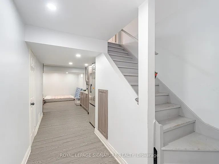 66 Lightcatcher Cir — Photo 31