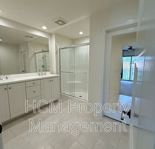 142 Lantana Dr — Photo 17