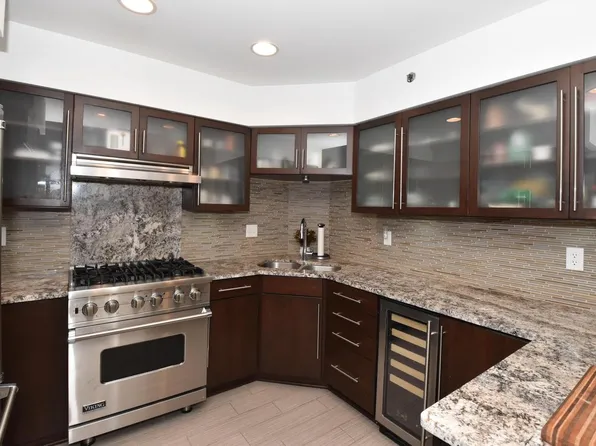 35 Harborview DRIVE #314, Racine, WI 53403