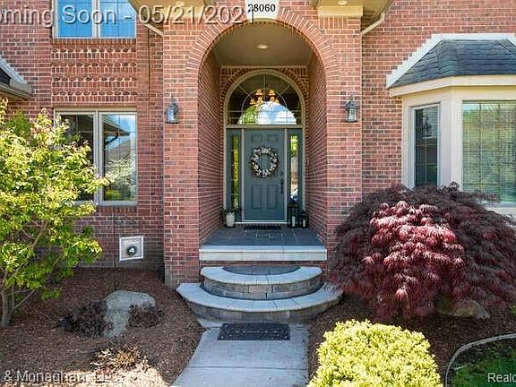 2nd image of 28060 Ashland Ave