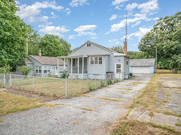 3560 Wisconsin St, Lake Station, IN 46405