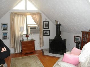 49 Hidden Ln, Guilford, CT 06437