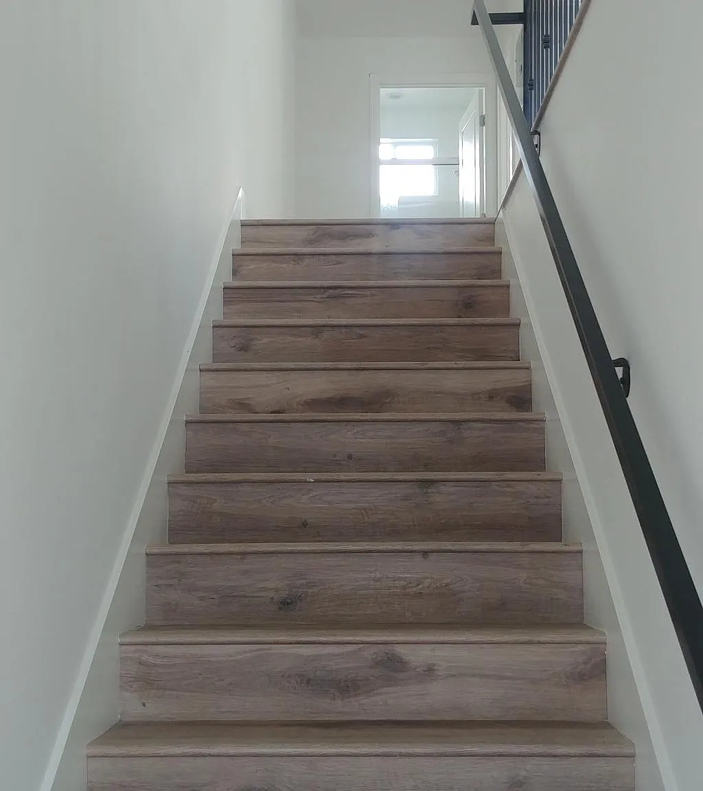 3 bed, 1350 sqft, $4,000 — Photo 4