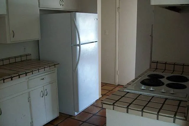 1204 W 7th St — Photo 4