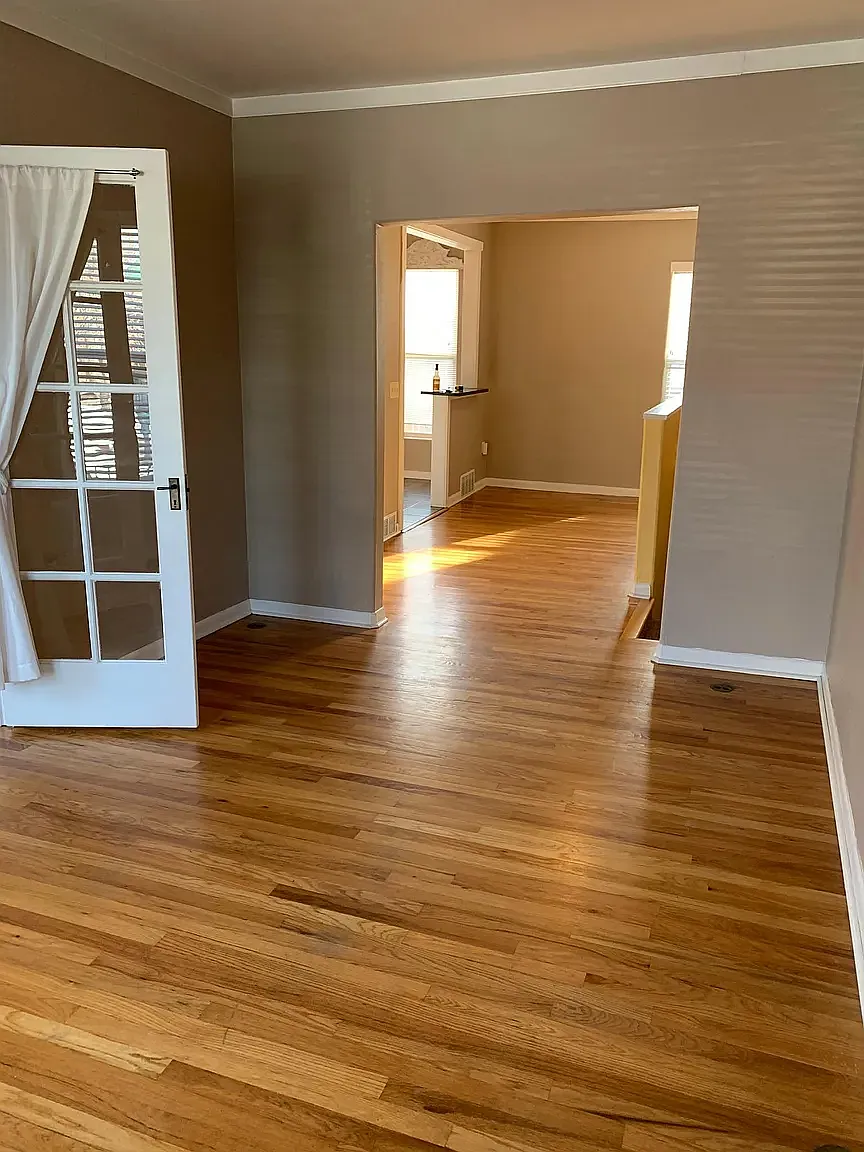 2 bed, 874 sqft, $1,850 — Photo 2