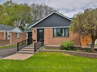 70 Colonial Ave #BASEMENT, Toronto, ON M1M 2C5