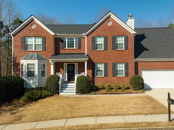 5582 Skylar Creek Ln, Buford, GA 30518