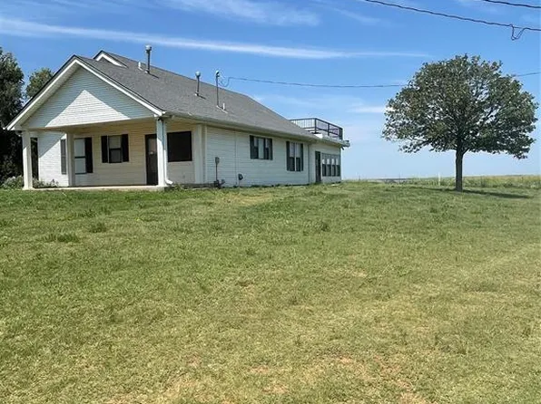 13079 County Street 2490, Hydro, OK 73048