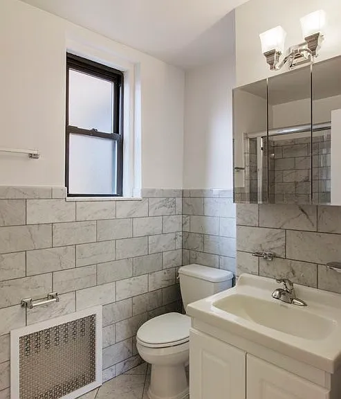 405 E 54th St #10Q — Photo 5
