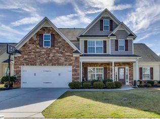 31 Valley Bluff Ln, Simpsonville, SC 29680
