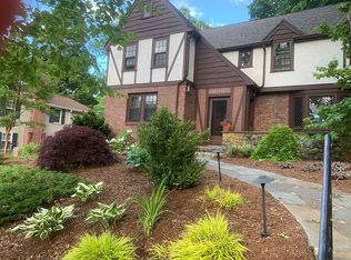 50 Jane Rd, Newton, MA 02459