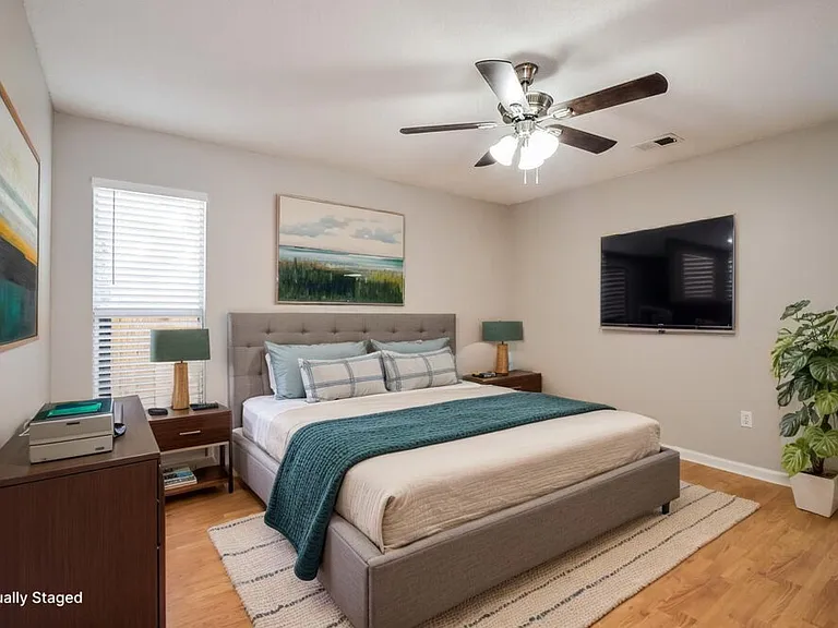 10712 Oak Cir N — Photo 11