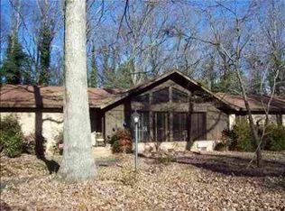 14 Oakway Cir, Greenville, SC 29615