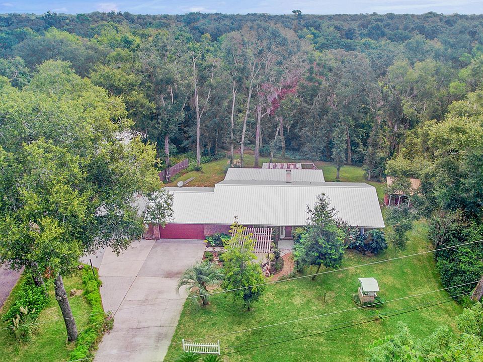 1st image of 3220 Cross Creek Pl