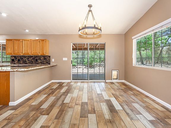 5th image of 2565 W Charteroak Dr