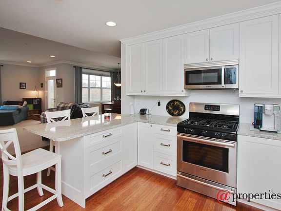 Kitchen / Breakfast Room