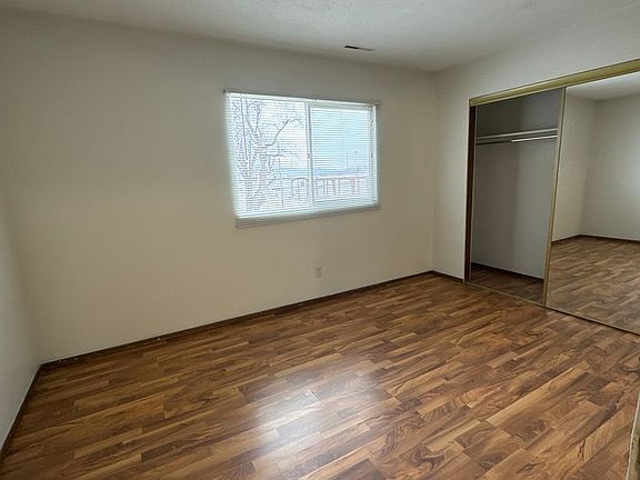 4th image of 300 31st St NE APT N