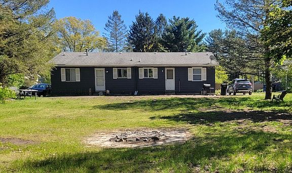 3rd image of 12865 Renwood Dr