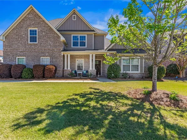 674 Banbury St, Auburn, AL 36832