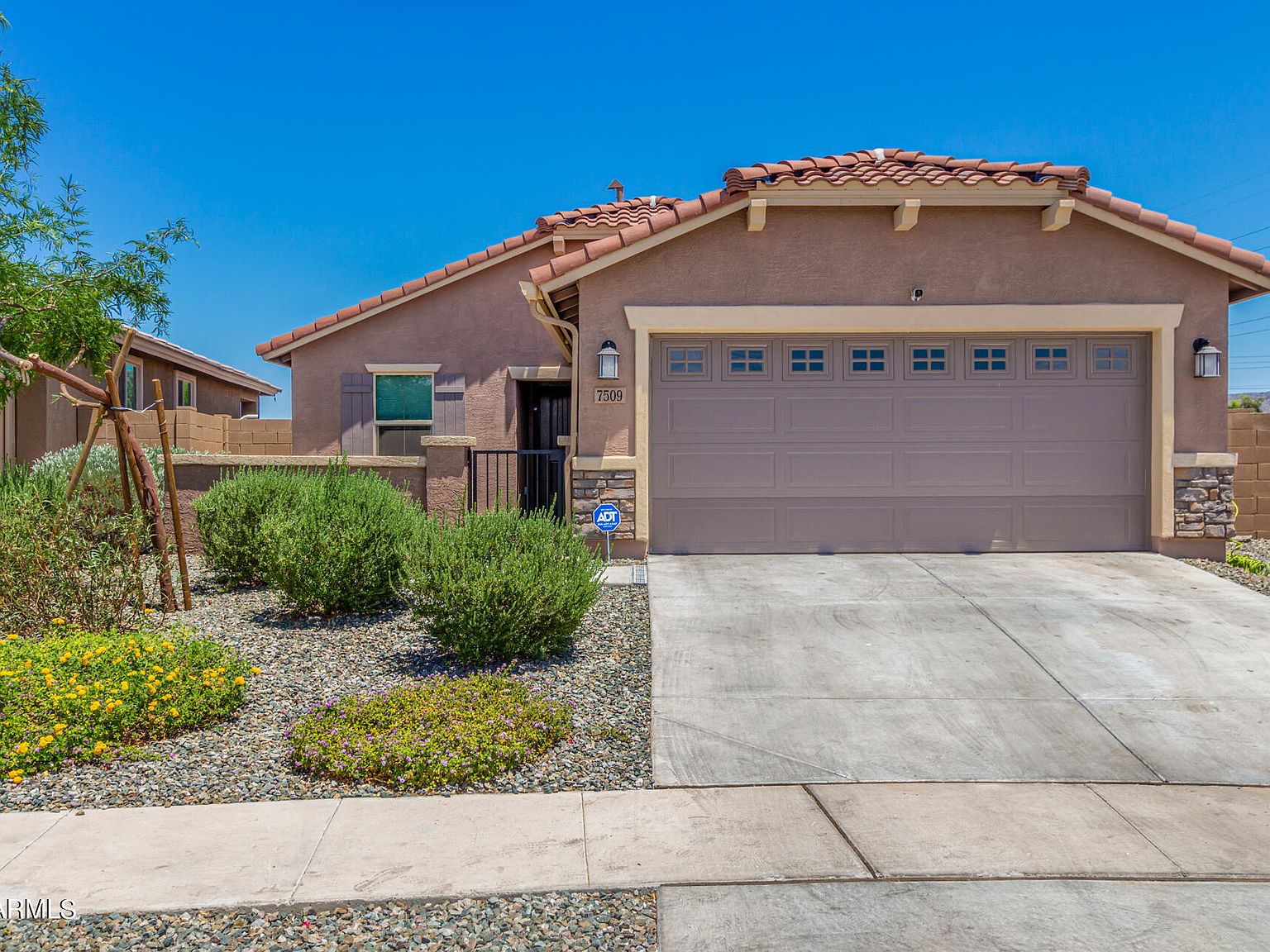 7509 S 22nd Ave, Phoenix, AZ 85041 | Zillow