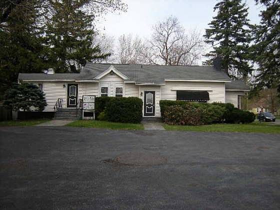 1st image of 6843 E Genesee St