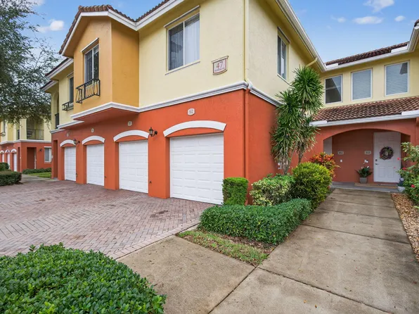 47 SE Sedona Cir 102, Stuart, FL 34994