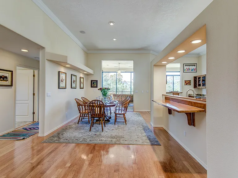 65 Kashmir Rd — Photo 15