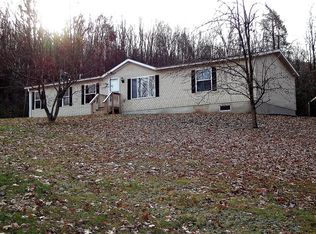 31 Peach Ln, Berwick, PA 18603
