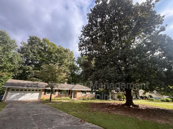 2301 Echo Hills Cir NE, Atlanta, GA 30345